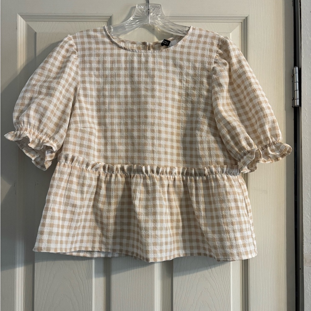Beige and White Gingham Divided H&M Peplum Blouse 👡